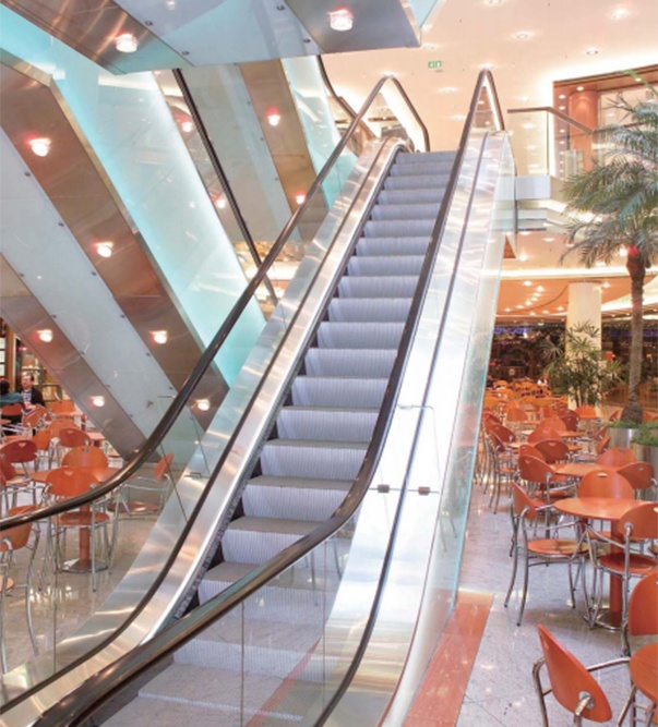 湖州智能動(dòng)力小鎮(zhèn)客廳項(xiàng)目電梯安裝工程